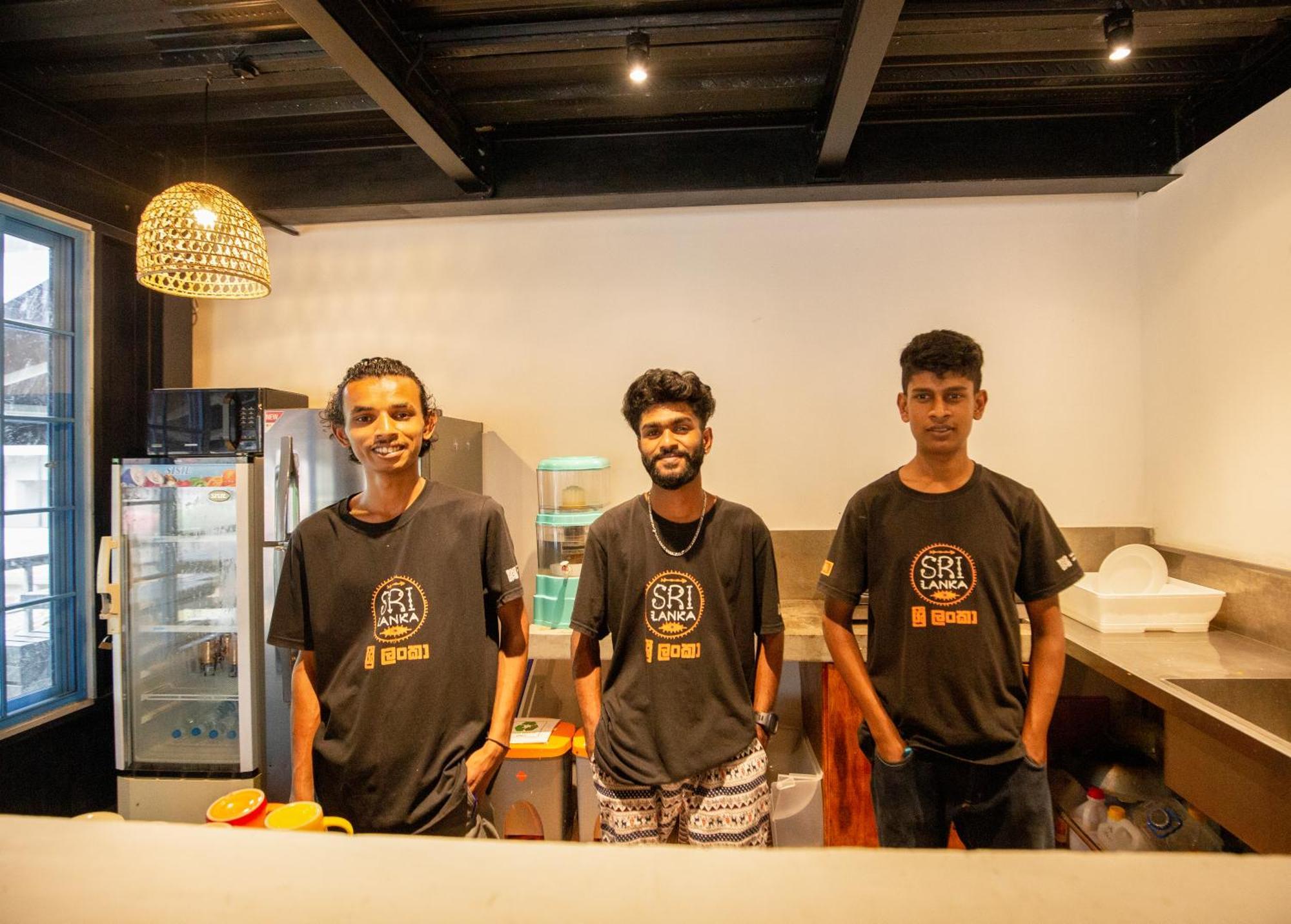 Hangover Hostels Ella Luaran gambar
