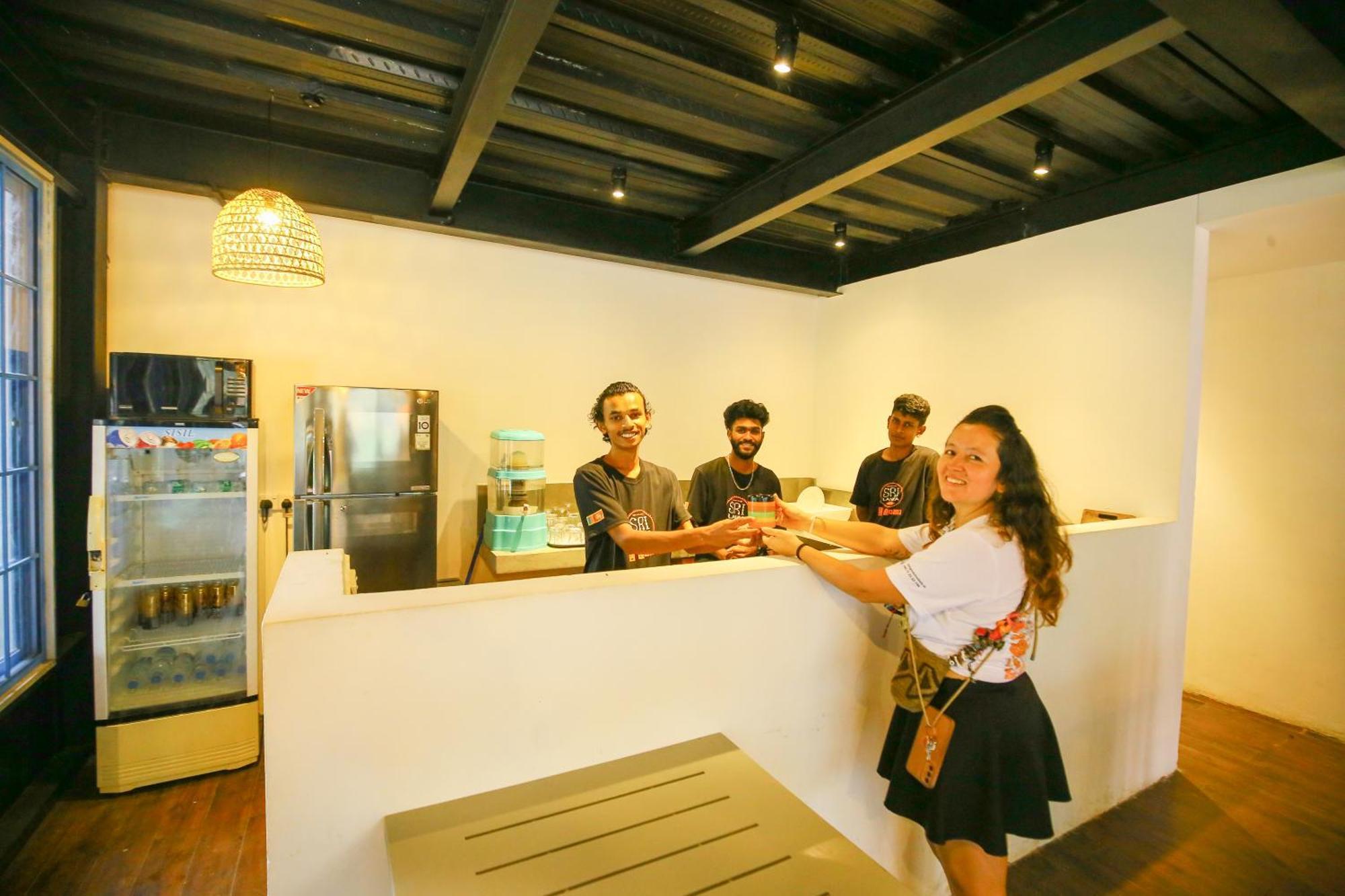 Hangover Hostels Ella Luaran gambar